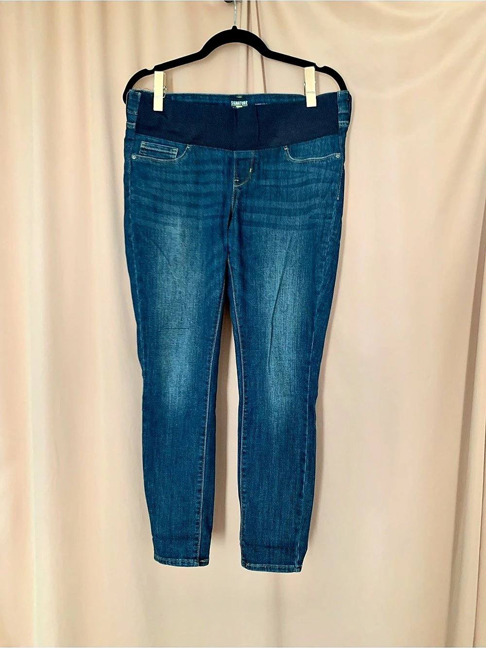 2 pr Levi's Signature by Levi Strauss & Co. Maternity Skinny jeans